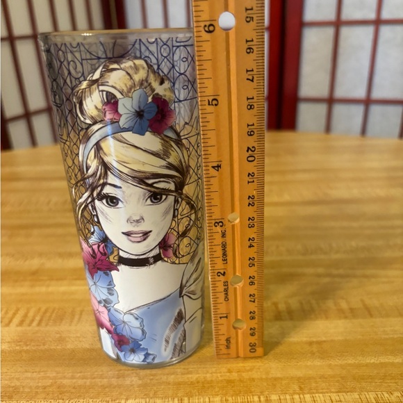 Disney Cinderella 10 oz Glass - Picture 7 of 7